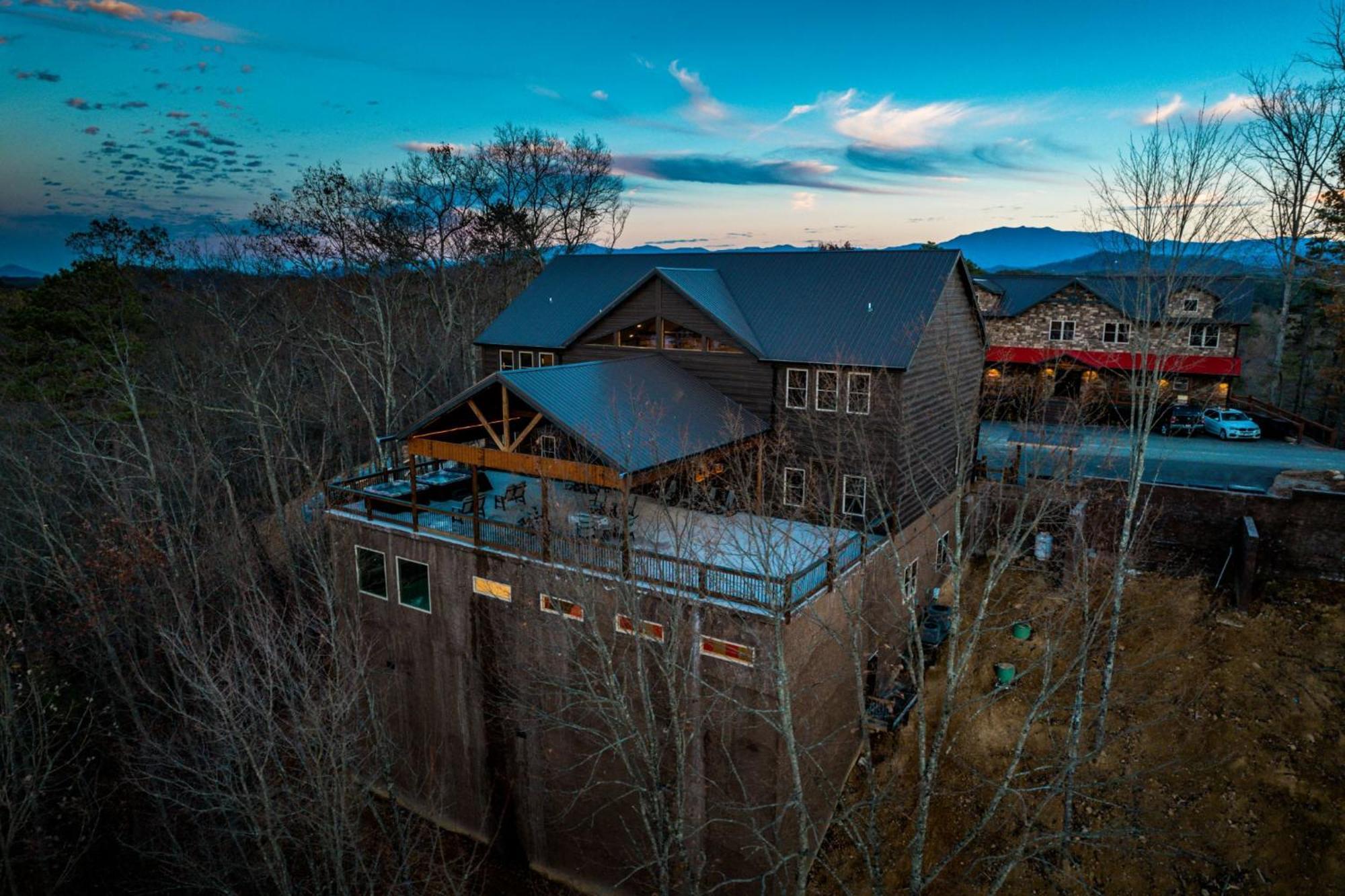 Swim And Gym Mansion Βίλα Pigeon Forge Εξωτερικό φωτογραφία