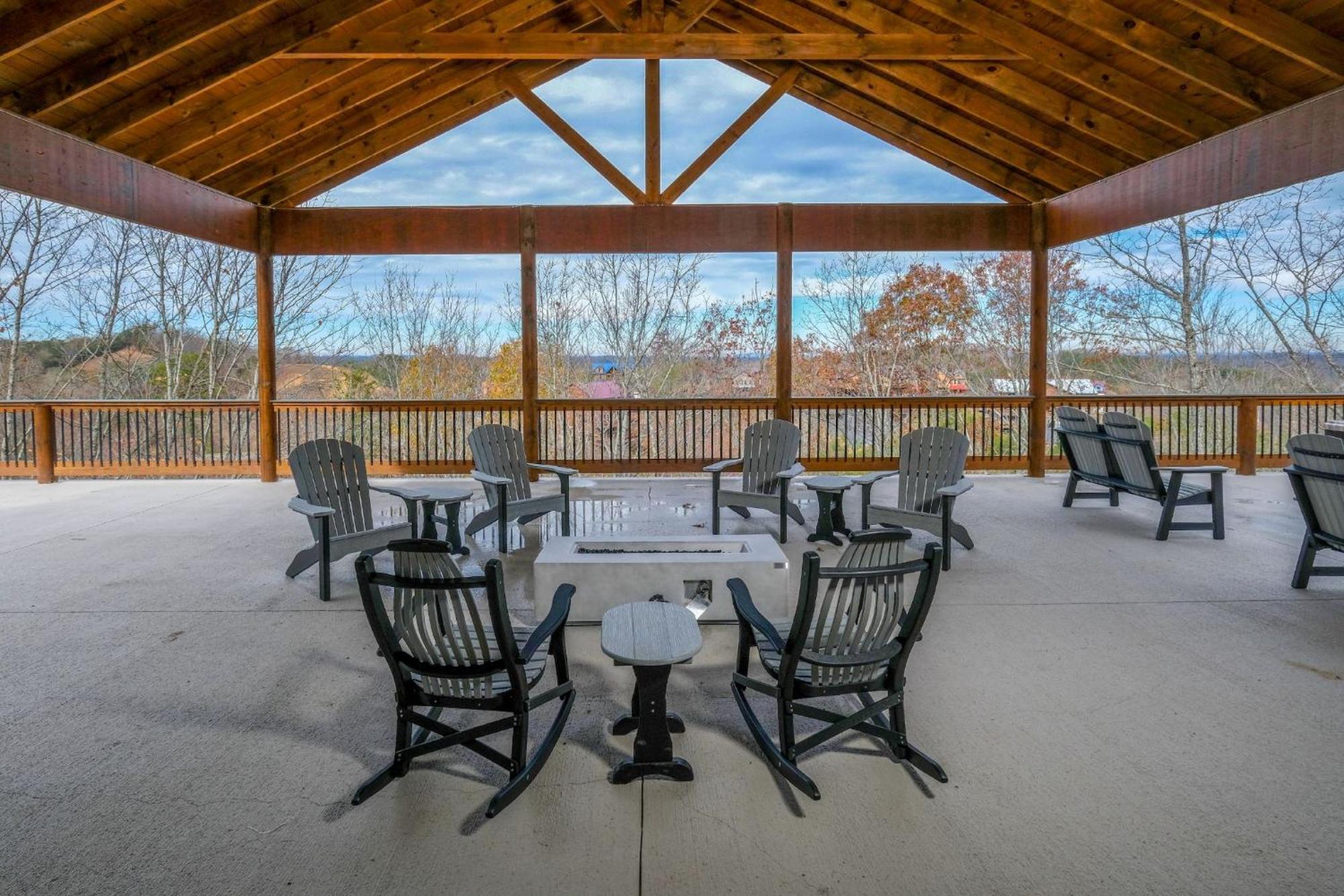 Swim And Gym Mansion Βίλα Pigeon Forge Εξωτερικό φωτογραφία