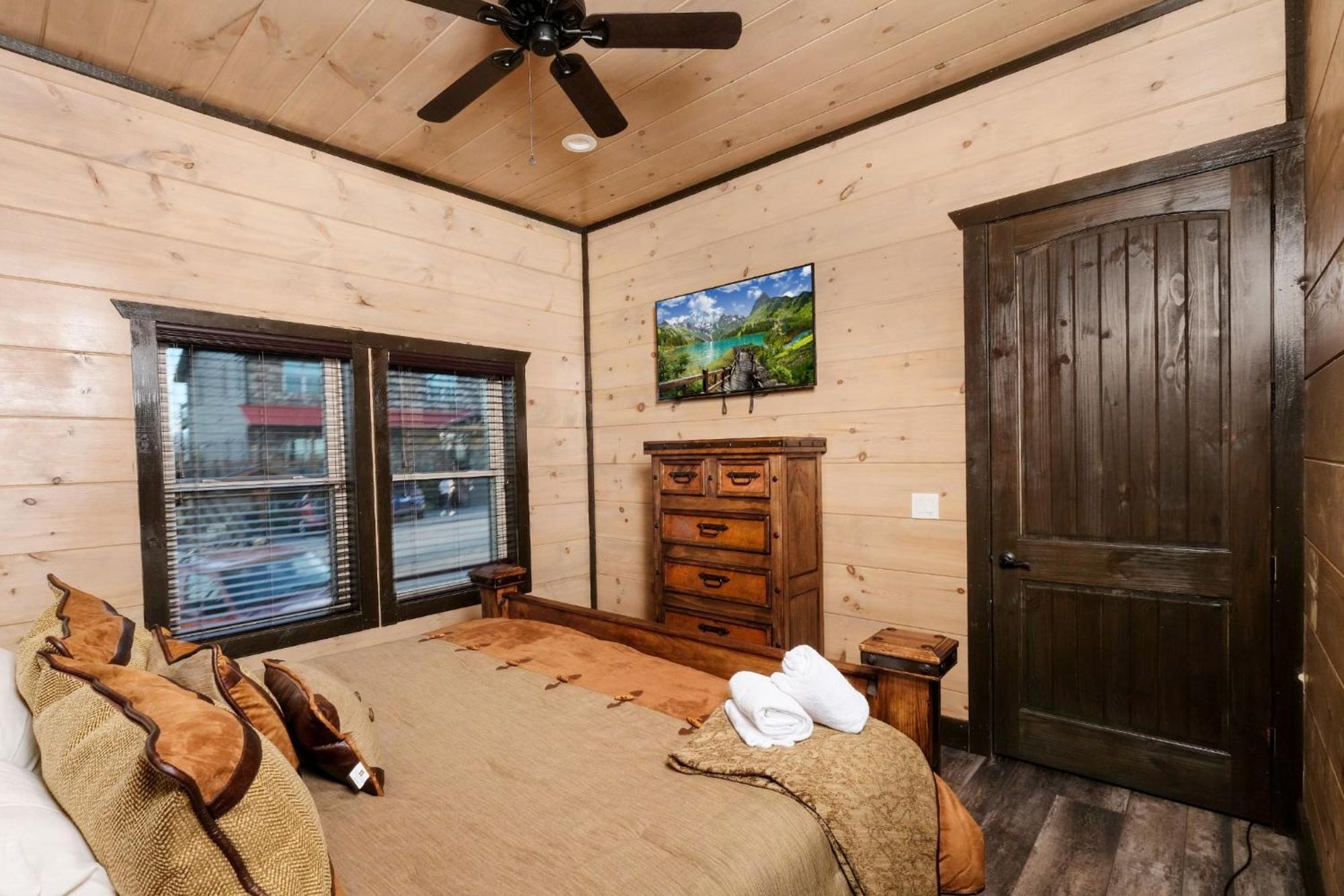 Swim And Gym Mansion Βίλα Pigeon Forge Εξωτερικό φωτογραφία