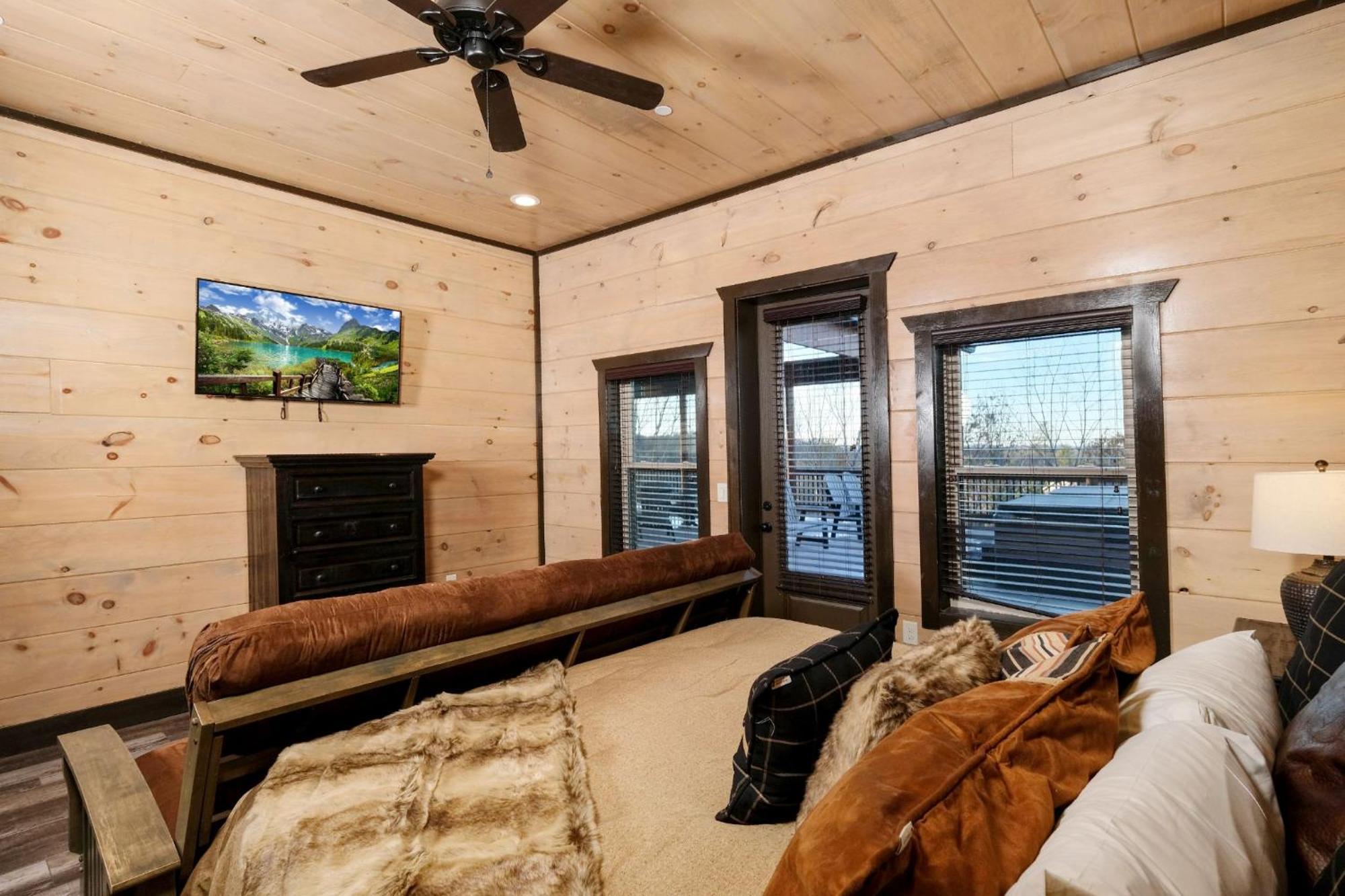Swim And Gym Mansion Βίλα Pigeon Forge Εξωτερικό φωτογραφία
