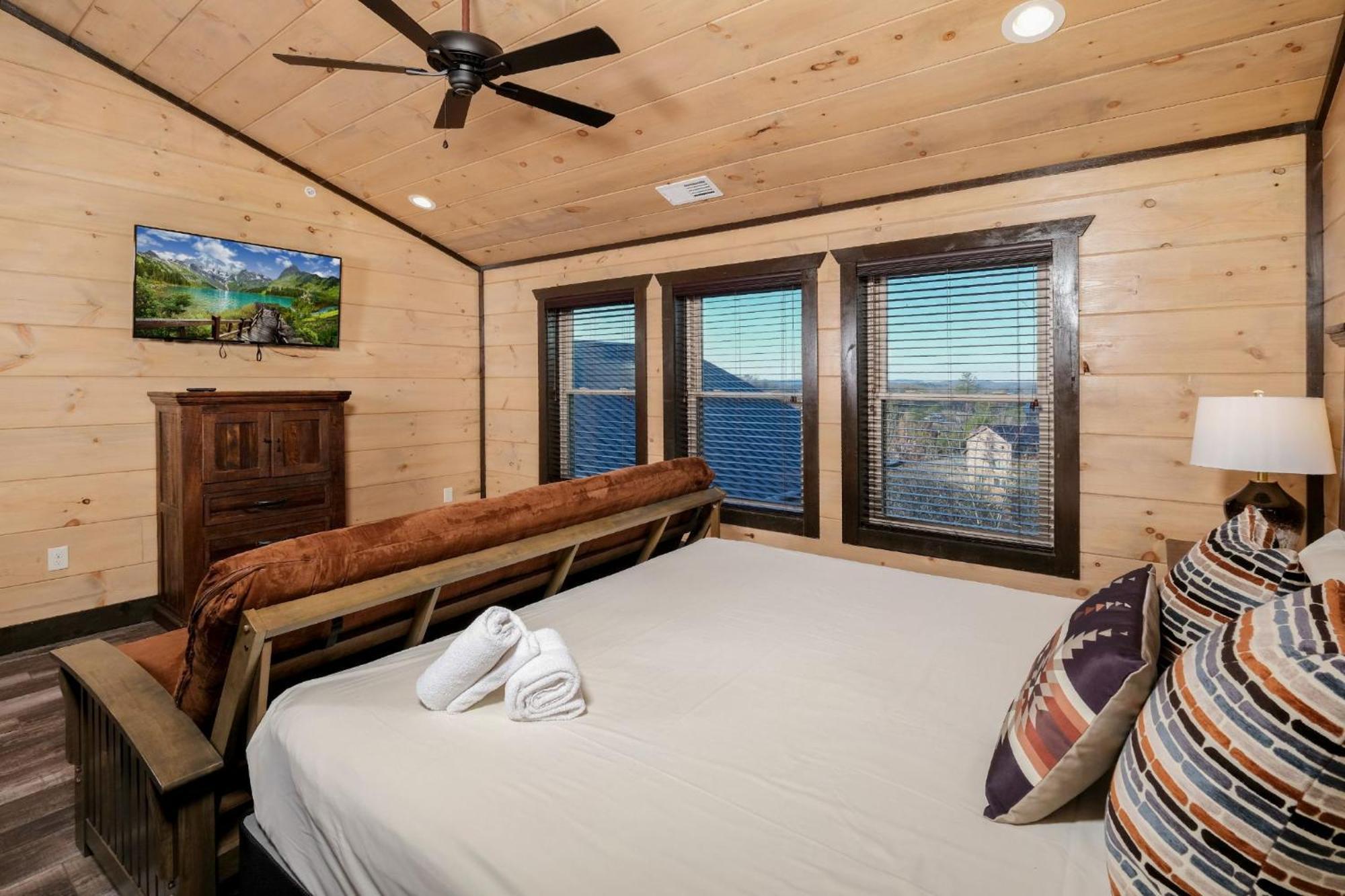 Swim And Gym Mansion Βίλα Pigeon Forge Εξωτερικό φωτογραφία