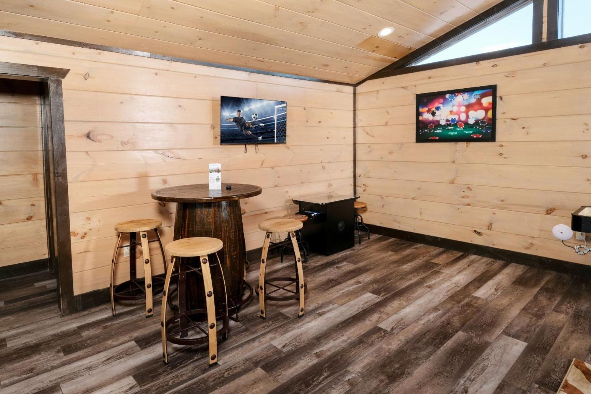 Swim And Gym Mansion Βίλα Pigeon Forge Εξωτερικό φωτογραφία