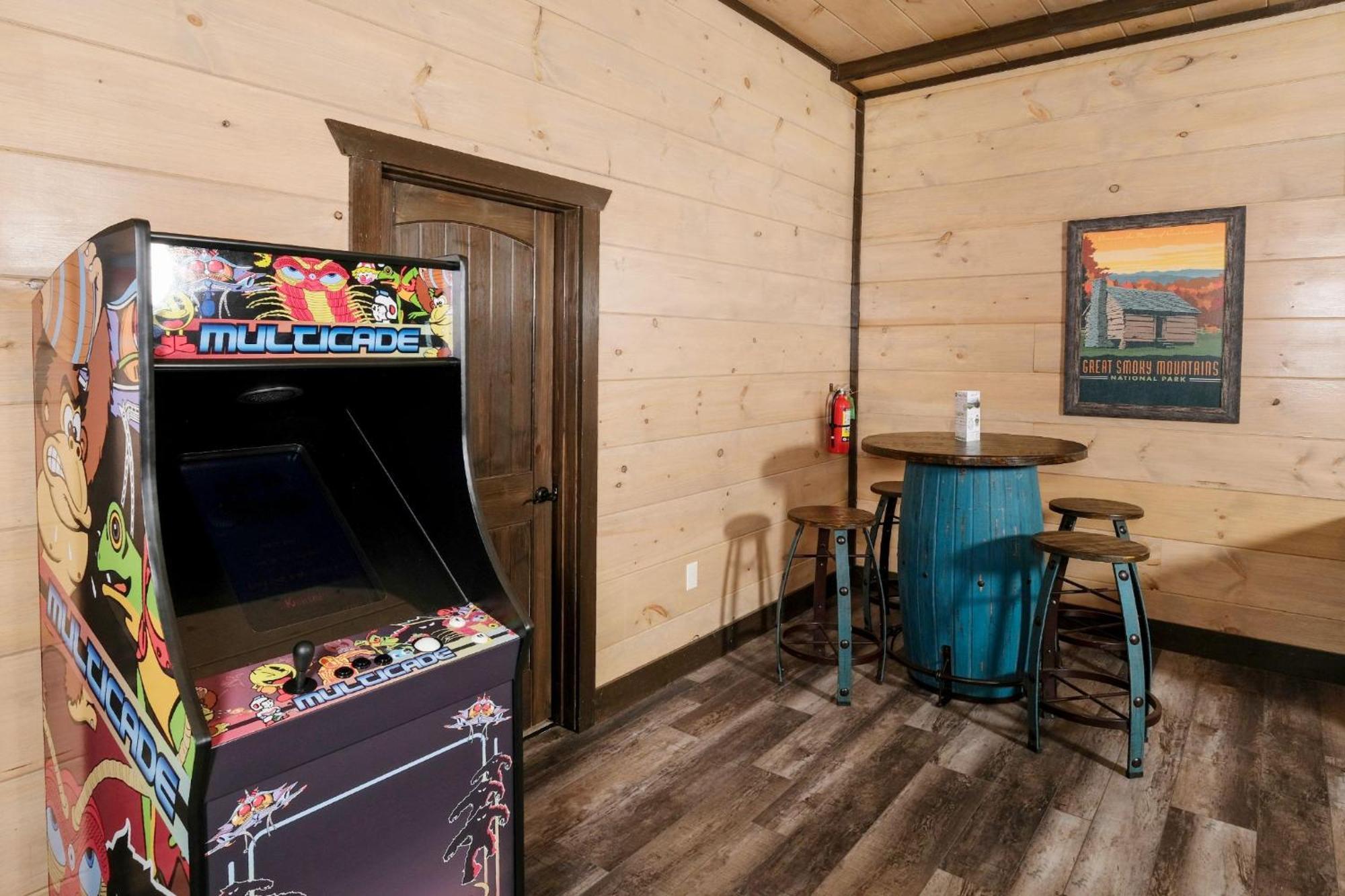 Swim And Gym Mansion Βίλα Pigeon Forge Εξωτερικό φωτογραφία